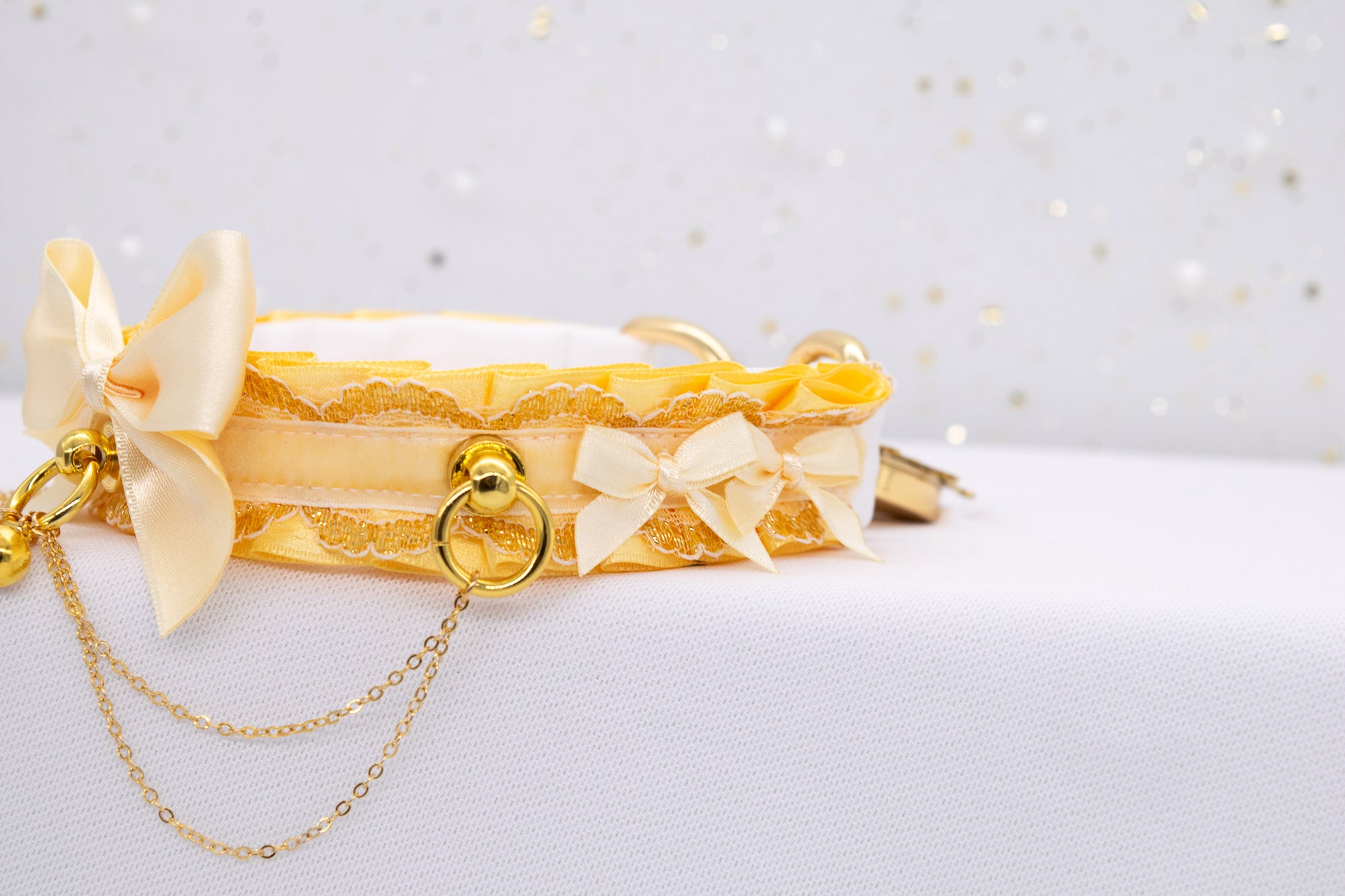 Buttercup Yellow & Ivory Chained Luxury Pet Play Collar in Gold