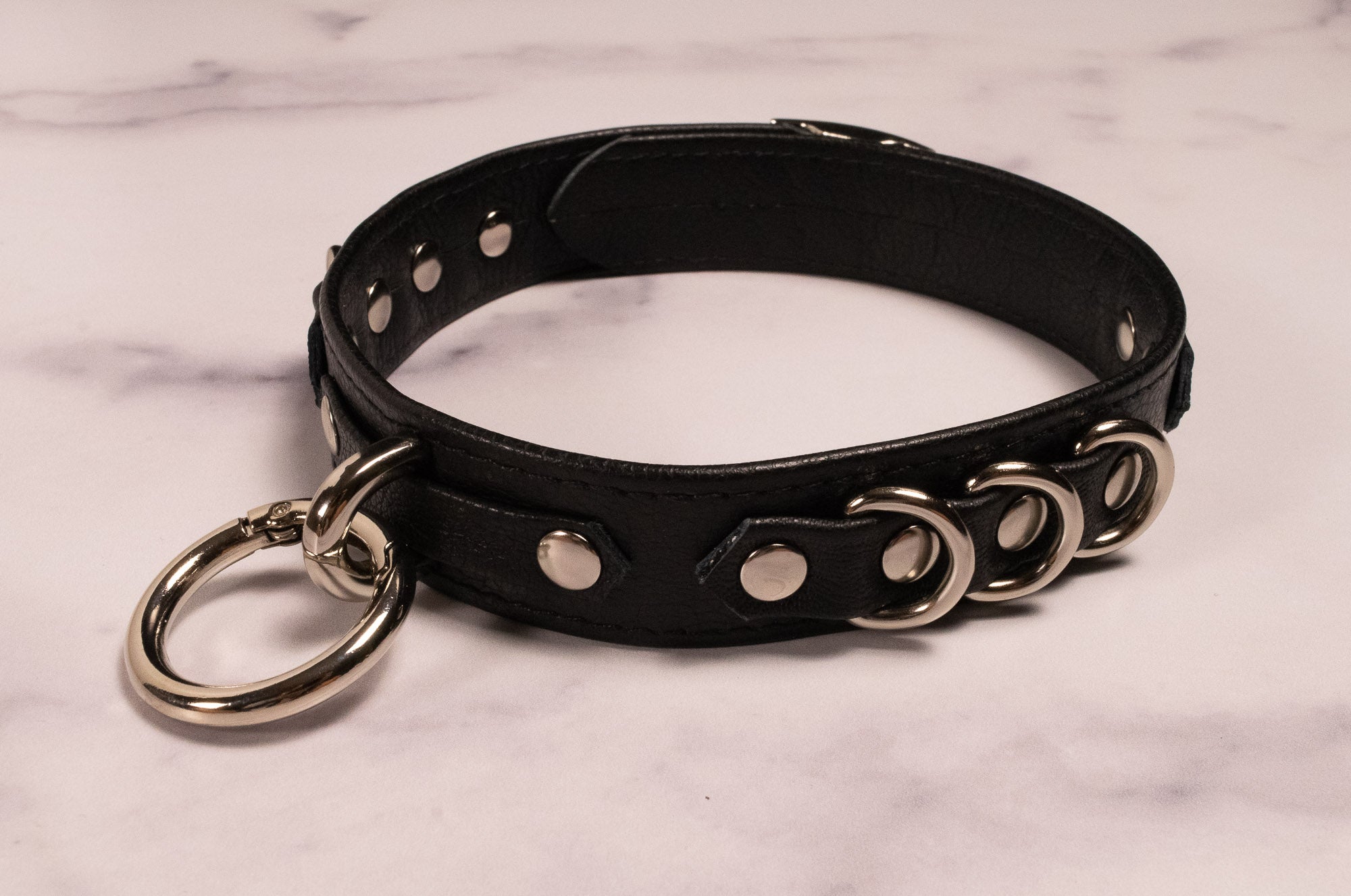 12.5" - 15.5" Silver & Black Leather Collar _ LIMITED _