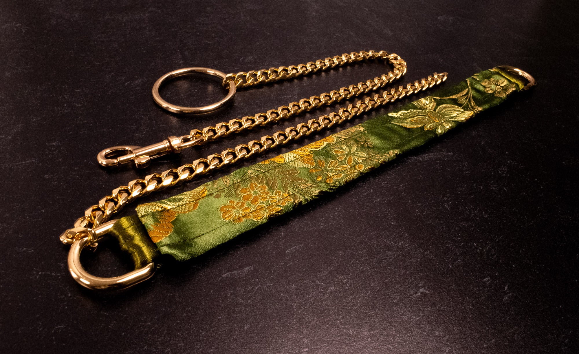 Green Floral Brocade Split Slip Chain Collar in Gold